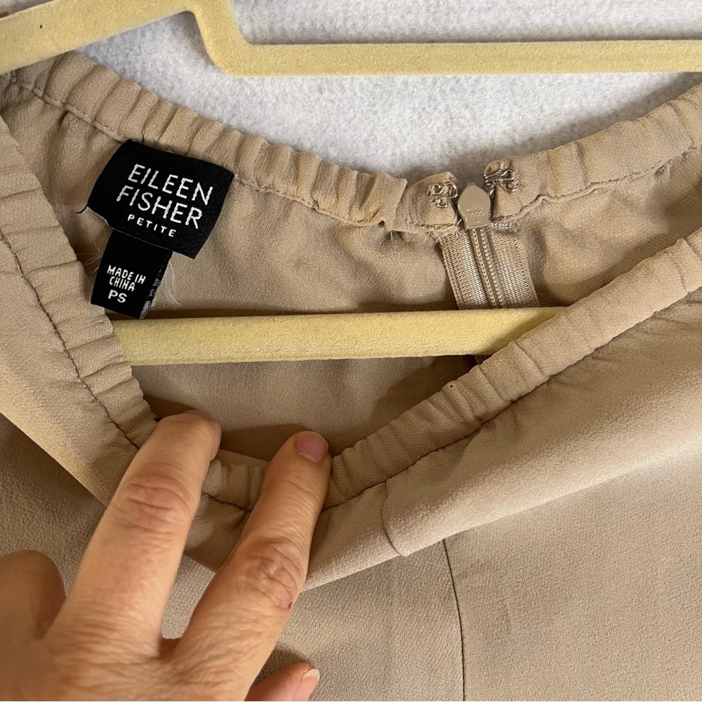 Eileen Fisher 100% Silk Maxi Skirt Beige Tan NWOT Size SP - Picture 2 of 5